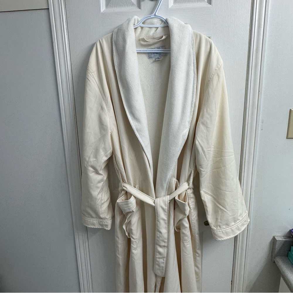Maje Princess Cruise Lotus Spa Robe Cream Textured Luxury Resort Bathrobe Unisex